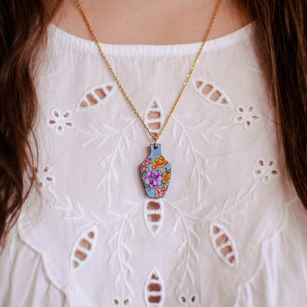 Blooming Vase Blue/Lilac Necklace