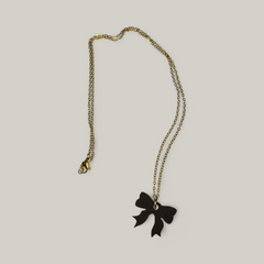 Take A Bow Necklace Black