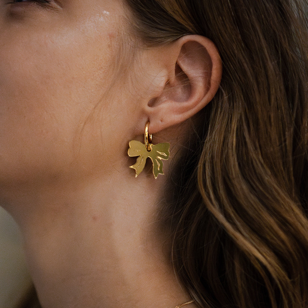 Take A Bow Earrings Gold