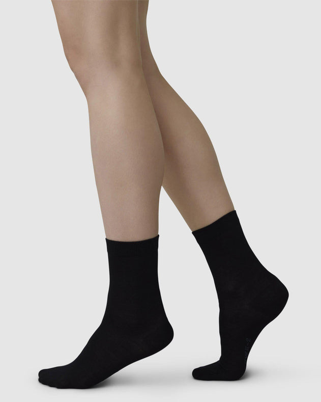 Johanna Wool Socks Black