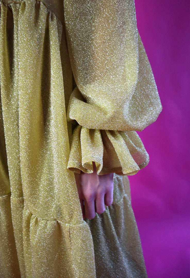 Dishy Dress With Bow Collar Glitter Yellow Gold
