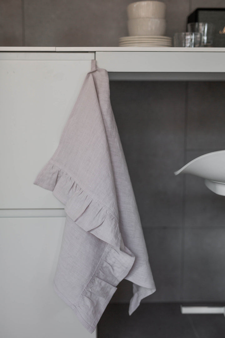 AmourLinen - Ruffled Linen Tea Towel