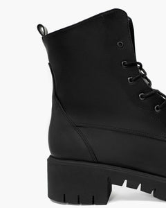 Workers No. 3 Boots Desserto® Cactus Leather Black