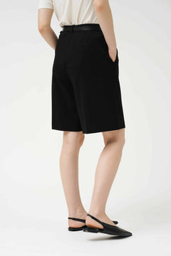 Berna Shorts Black