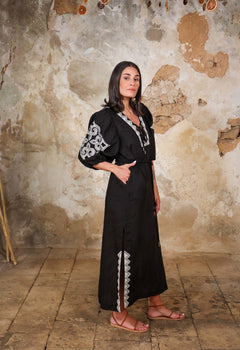 Contrast Embroidery Long Kaftan Dress