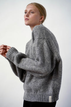Ire Knitted Sweater Grey