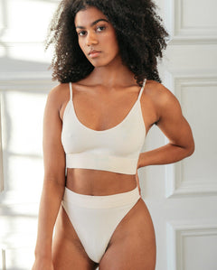 Seamless Ribbed High Cut String Crispy Cream