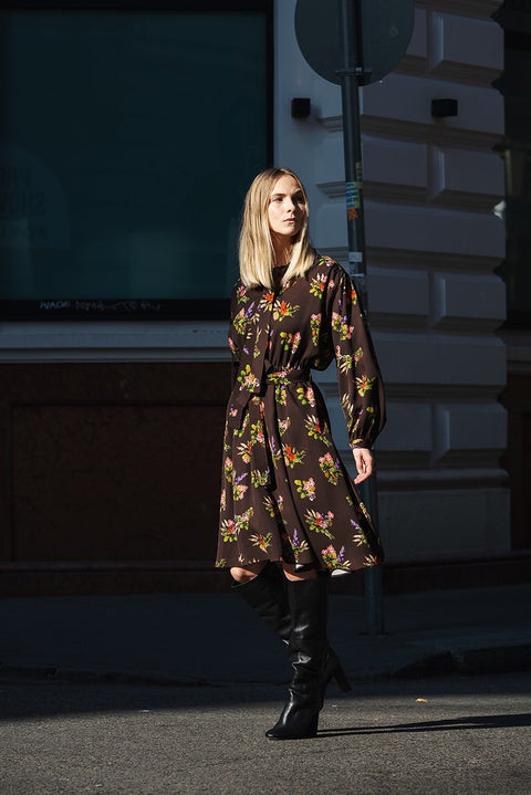 Marta Tie Dress Lame Flower Print