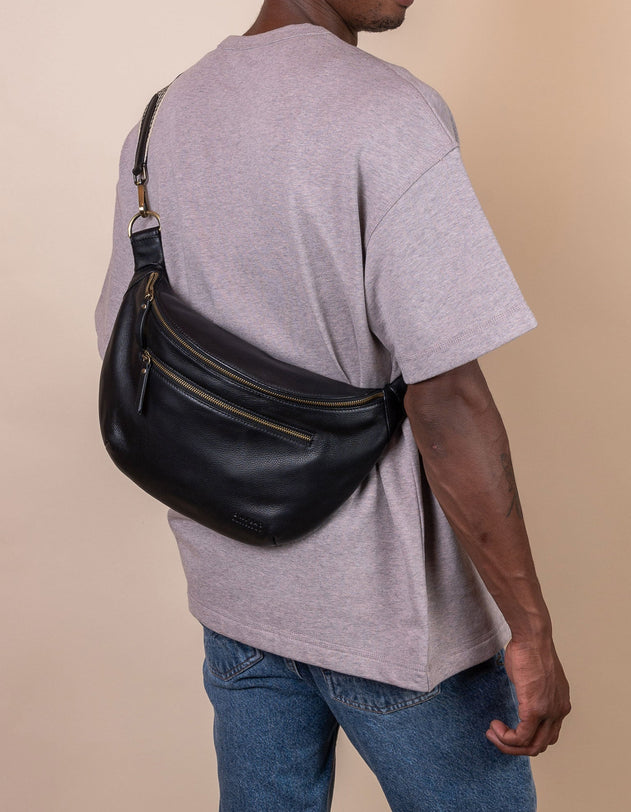 Drew Bum Bag Maxi Black Soft Grain Leather