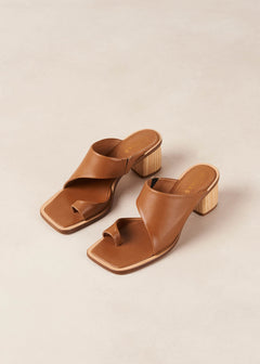 Josie Leather Sandals Brown