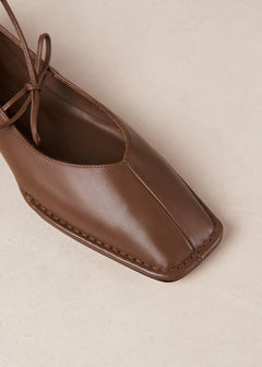Sway Flats Chestnut Brown