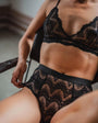 UNDERSTATEMENT - Lace Highwaist String 001 Saboteur Black, image no.5