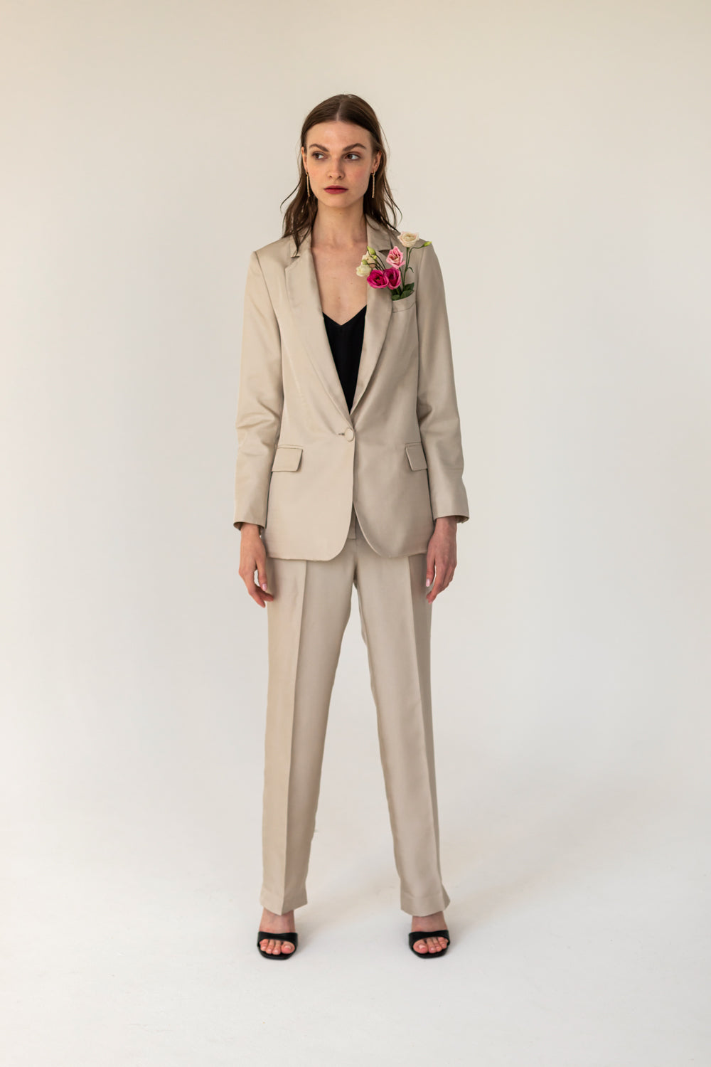 Enteliér Silk Blazer Champagne