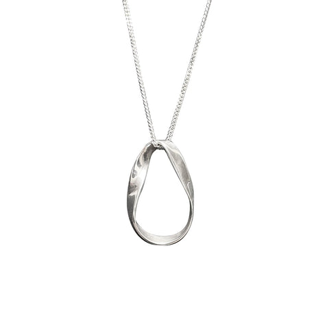 KYST Necklace