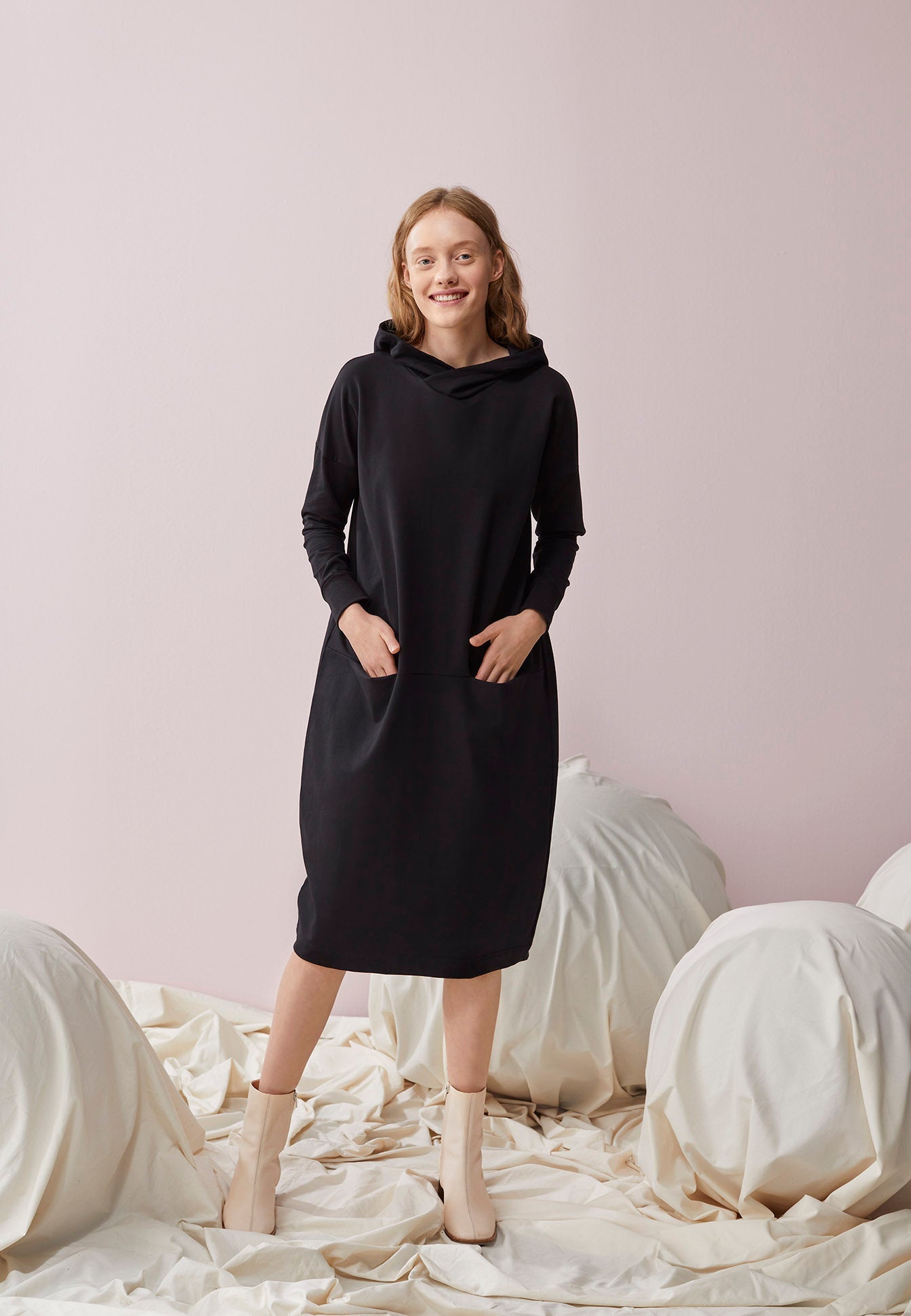 Giant Hoodie Dress Black