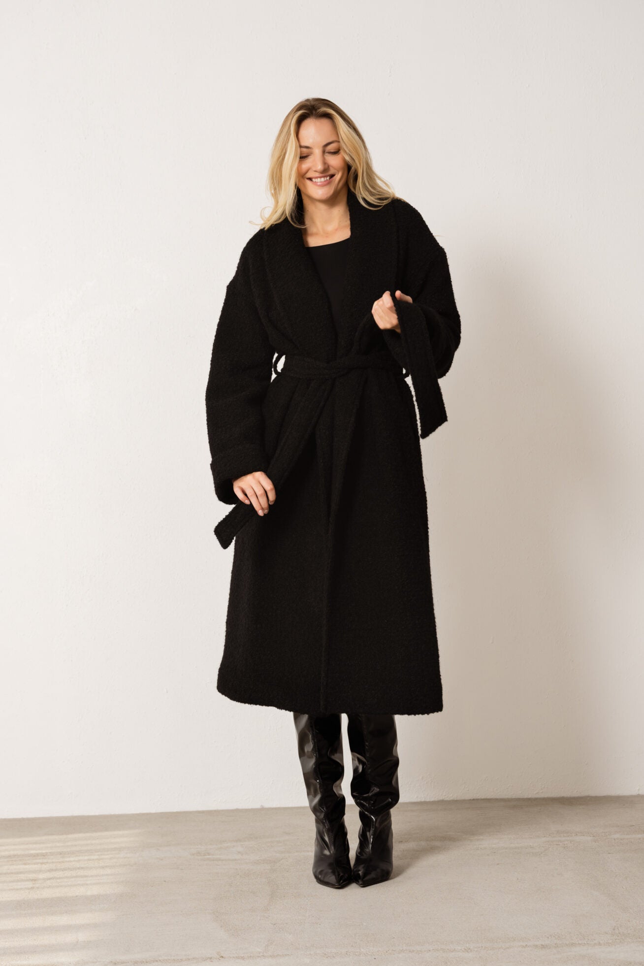 Teramo Wool Boucle Coat Black