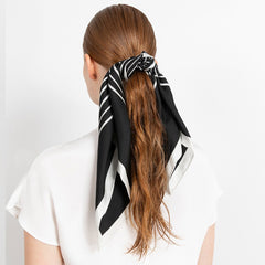 Silk Scarf Signature Black