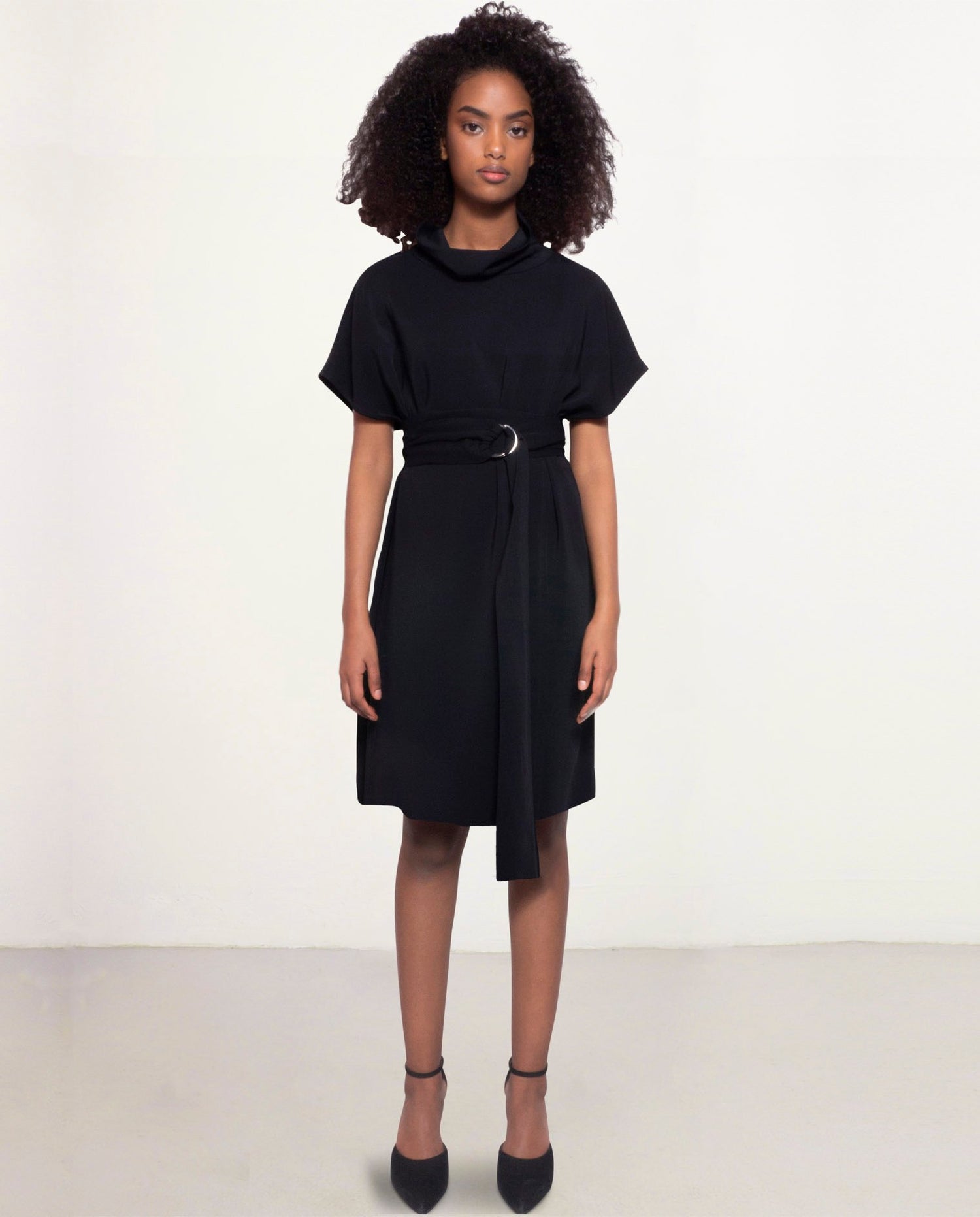 Sunday Dress Short With Short Sleeves Black
