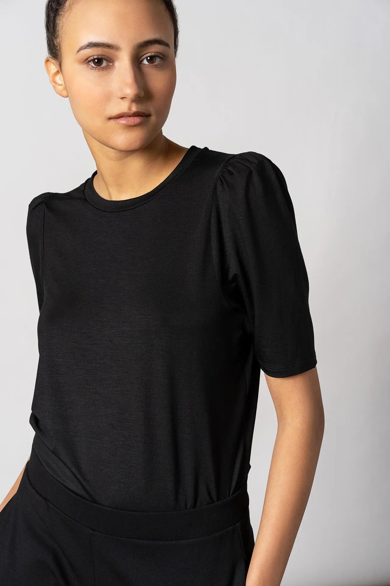 Tu Puff Sleeve Top Black