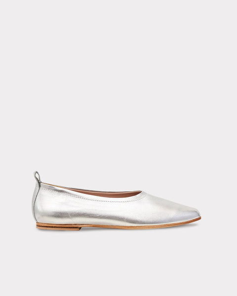 The Foundation Flat Silver