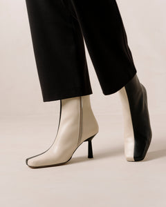 Frappe Leather Ankle Boots Bicolor Black Cream