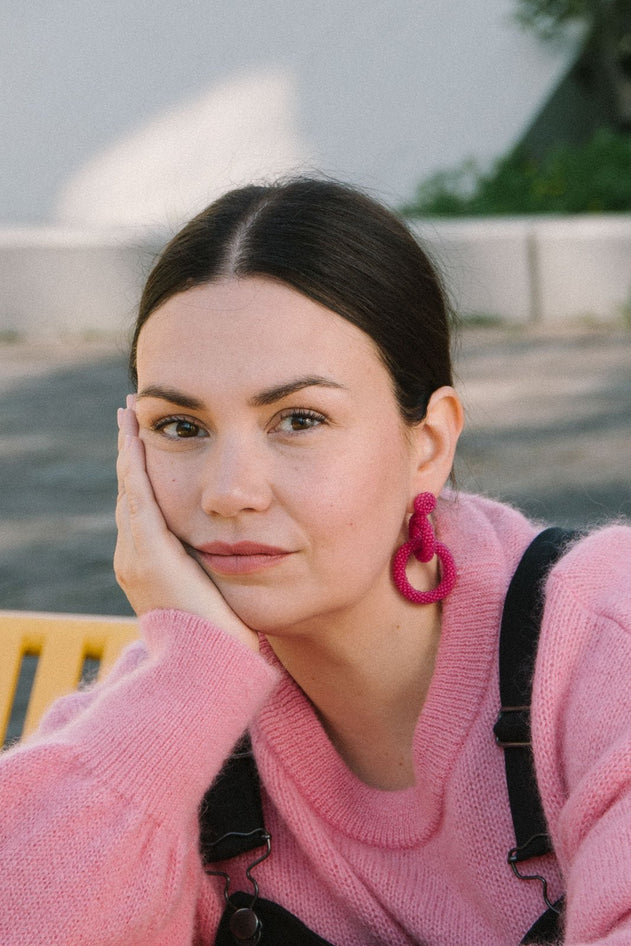 Gia Earrings Hot Pink