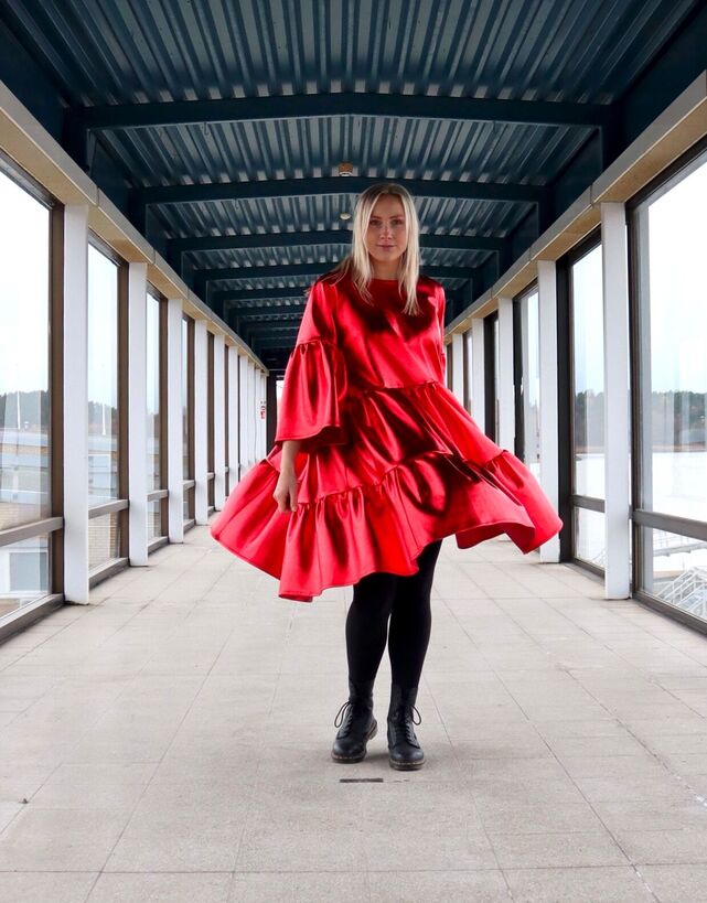 Lush Dress Glitter Red