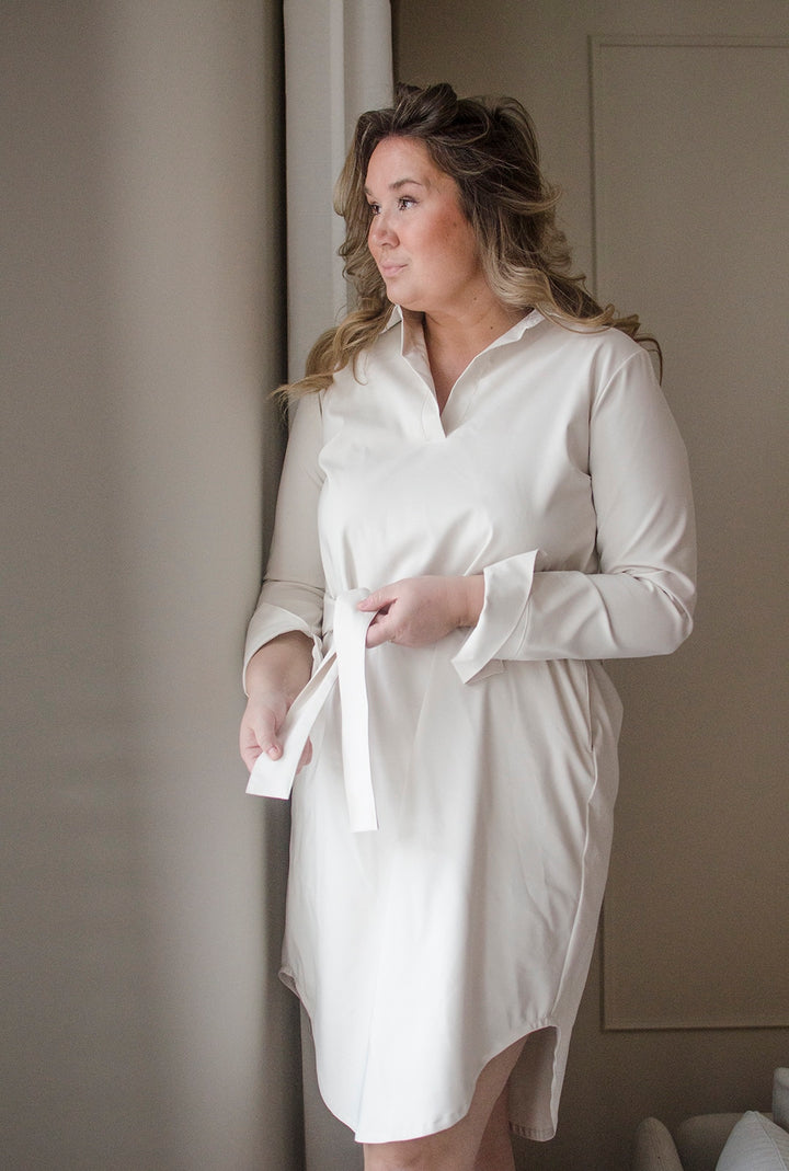PURA Finland - Cotton Blend Collar Dress Latte