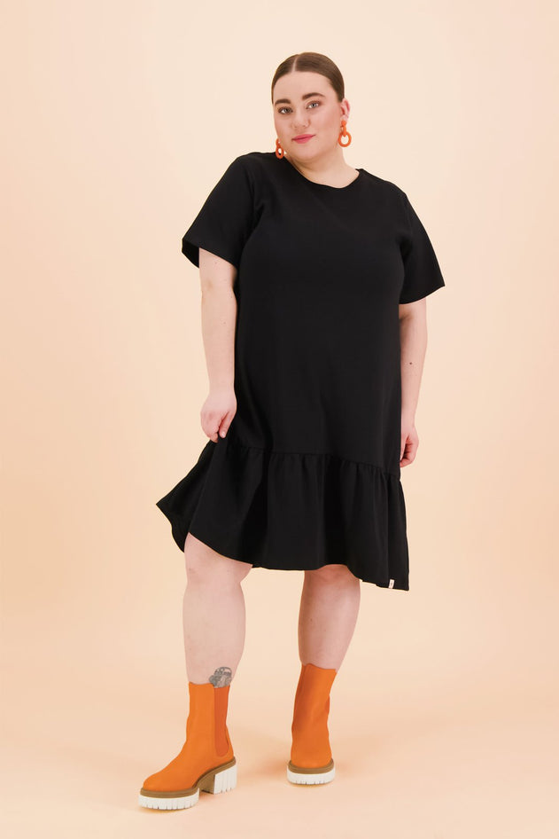 Ruffle T-Shirt Dress Black