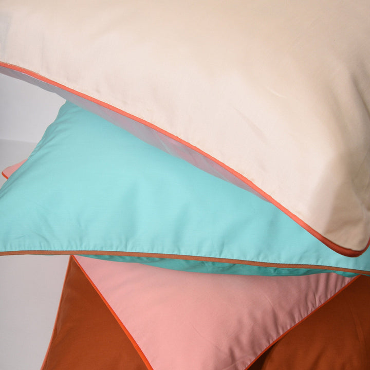 Homehagen - Cushion Pale Pink & Cream 40x60