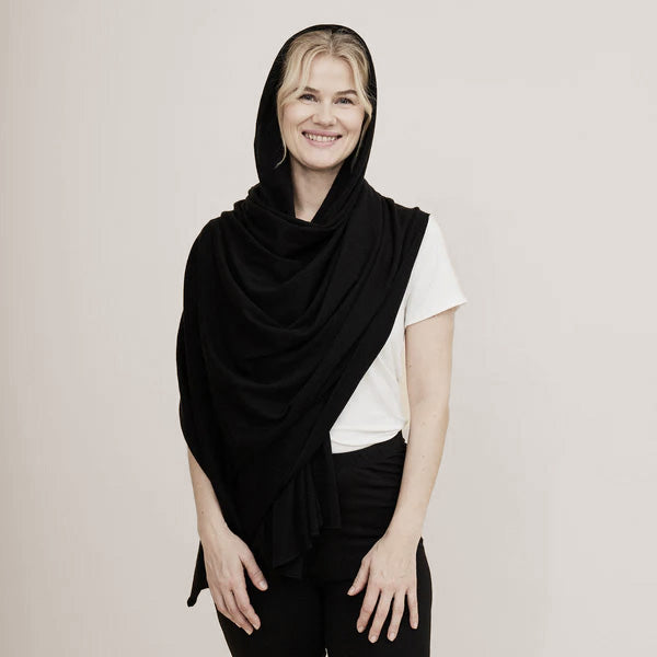 Kati Merino Silk Scarf Black